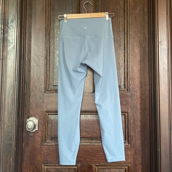 Lululemon Wunder Under Luxtreme Tights! - Picture 2 of 3